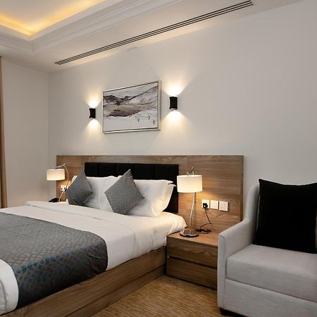The Proud Hotel Al-Chubar Zewnętrze zdjęcie