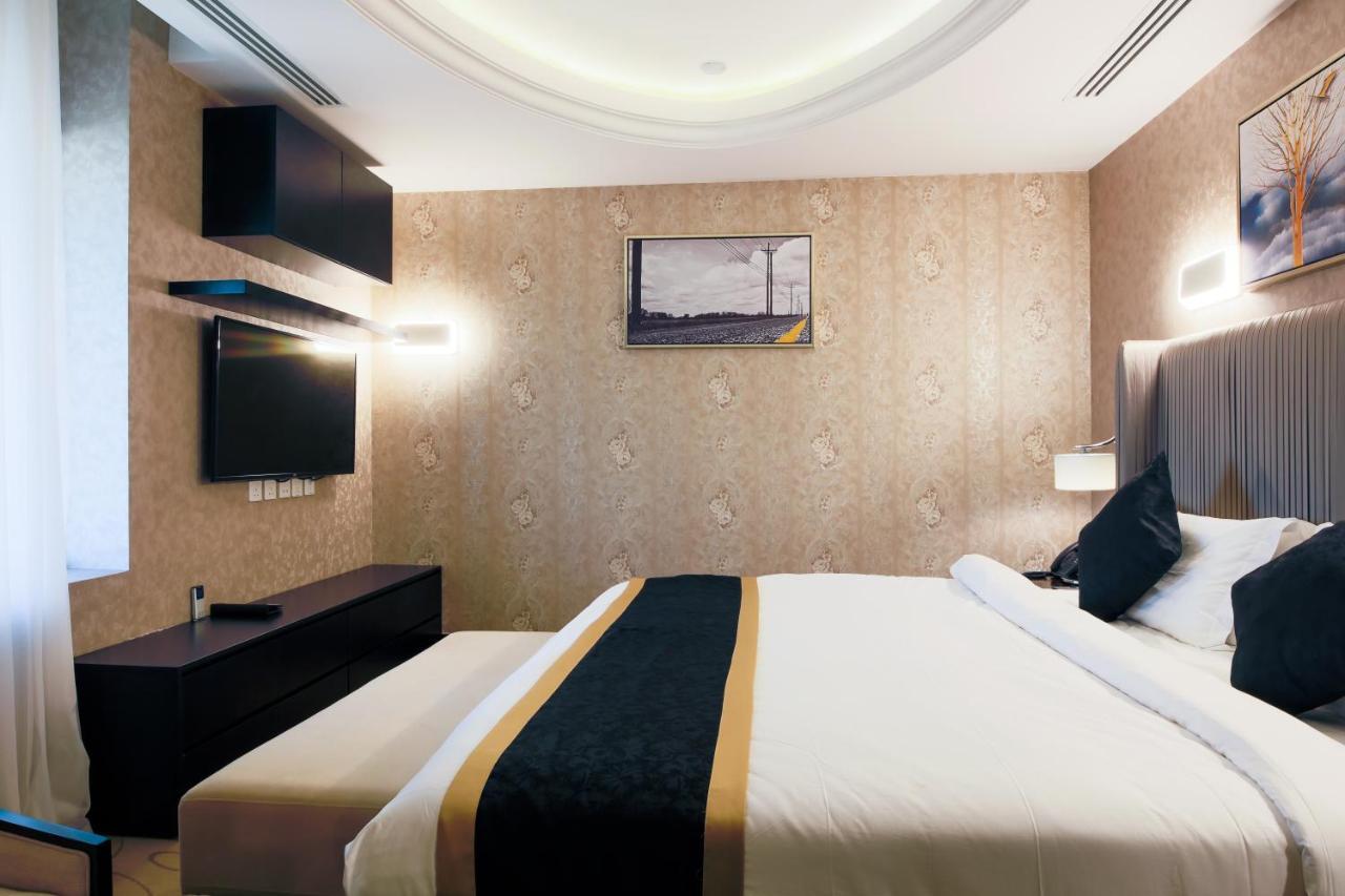 The Proud Hotel Al-Chubar Zewnętrze zdjęcie